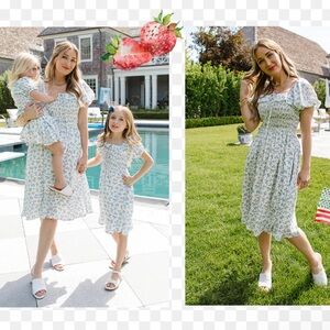 IVY CITY CO RAE SMOCKED FLOWY DRESS IN BLUE FLORAL MEDIUM